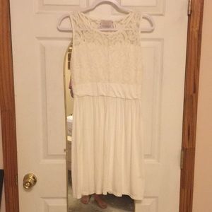 Coveted Clothing White Lace Dress Size Large